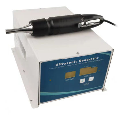 het Vastnagelen van 28kHz Autotuning Handbediende Elektronische Ultrasone Lassenmachine voor Huis/Verpakkingsindustrie
